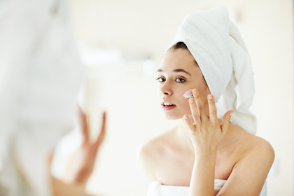 Layering Skincare: How to Create the Perfect Winter Skincare Regime