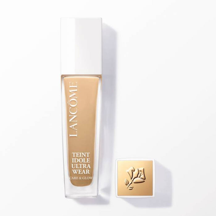 Lancôme Teint Idôle Ultra Wear Care and Glow Foundation