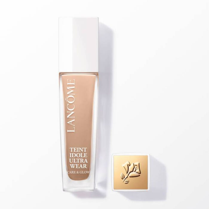 Lancôme Teint Idôle Ultra Wear Care and Glow Foundation