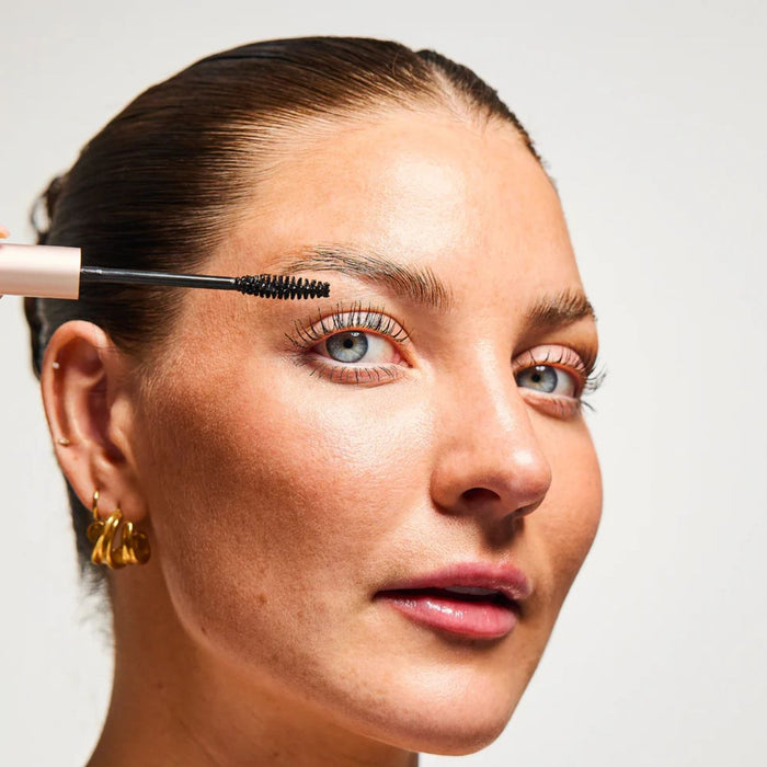 Glow For It Lash Lash Focus Mascara - Black