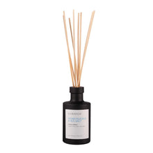 La Bougie Honeysuckle & Sea Salt Room Diffuser