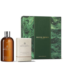 Molton Brown Re-charge Black Pepper Body Care Gift Set
