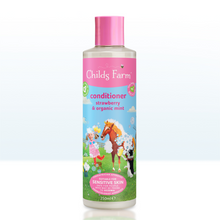 Childs Farm Conditioner Strawberry & Organic Mint 250ml