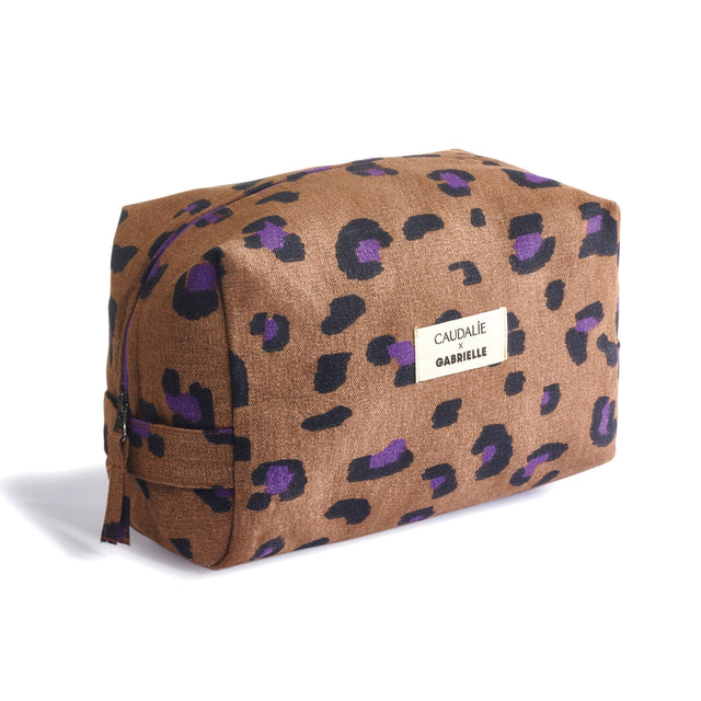 🎁 Free Gabrielle Paris Pouch  when you spend €79 or more on Caudalie Premier Cru products. One gift per person while stock lasts. (100% off)