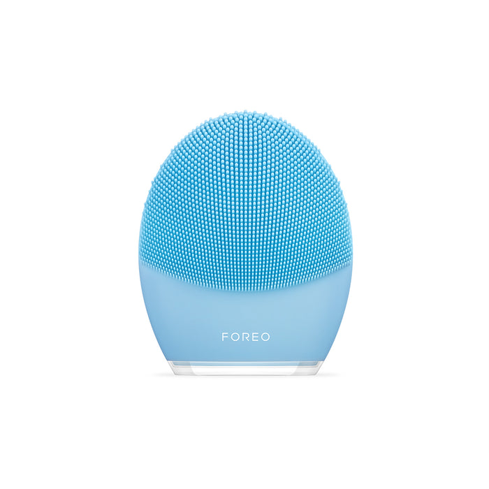 Foreo LUNA 3 for Combination Skin.