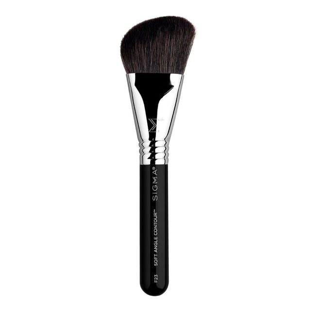 Sigma F23 Soft Angled Contour Brush. 30% off